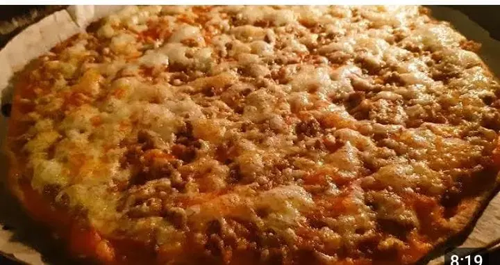 PIZZA DE CARNE