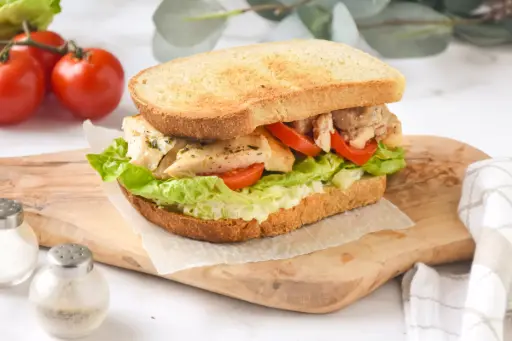 SANDWICH DE POLLO 